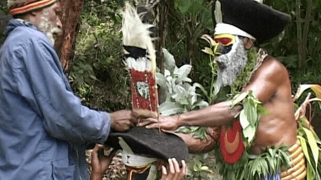 S02:E05 - Papua New Guinea