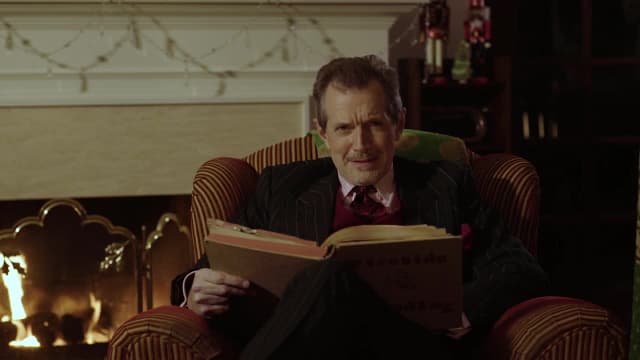 S01:E07 - Fireside Reading of a Christmas Carol Chapter 7
