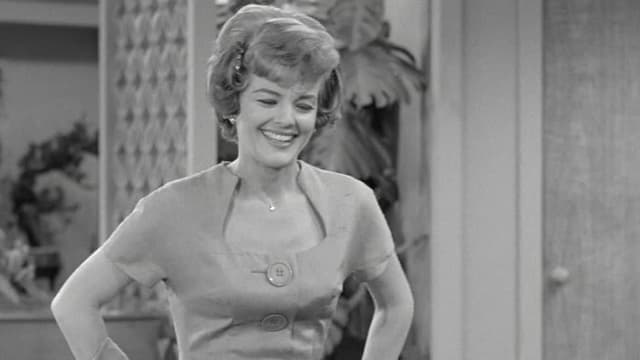 Watch The Danny Thomas Show S09:E15 - Linda, the Tomboy - Free TV Shows ...