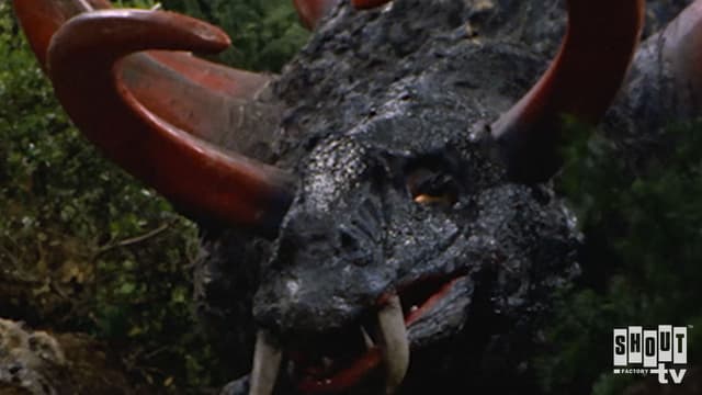 S01:E19 - Return of Ultraman: S1 E19 - the Invisible Giant Monster From Outer Space