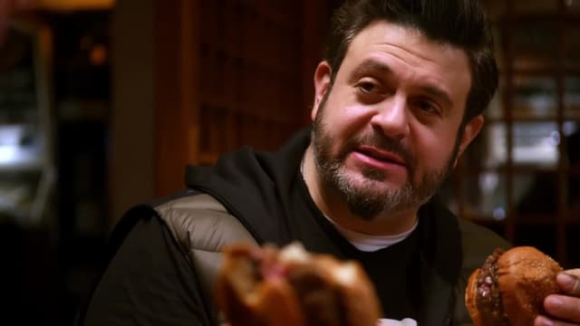S01:E01 - The Ultimate Expensive Burger Tasting With Adam Richman
