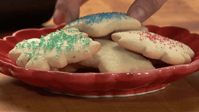S01:E08 - Sugar Cookies