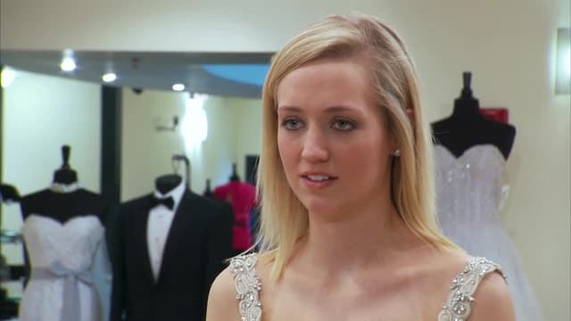 Watch Say Yes to the Dress: Atlanta S06:E15 - Shiny, Happy, Bling ...