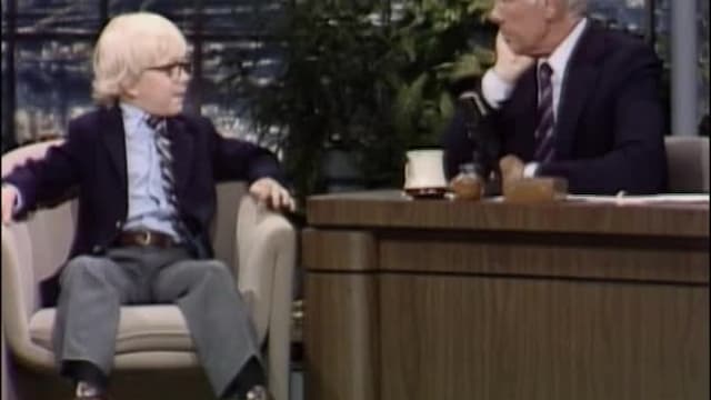 Watch The Johnny Carson Show S15:E08 - Hollywood Ico - Free TV Shows | Tubi