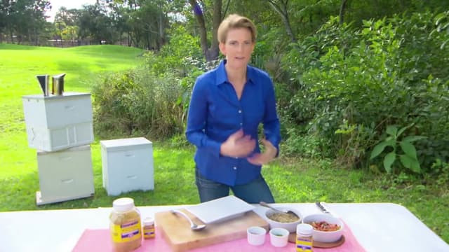 S01:E05 - 7 Amazing Health Benefits of Bee Pollen