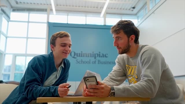 Watch The College Tour S08:E01 - Quinnipiac Universi - Free TV Shows | Tubi