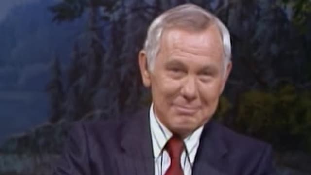 Watch The Johnny Carson Show S12:E06 - Hollywood Ico - Free TV Shows | Tubi