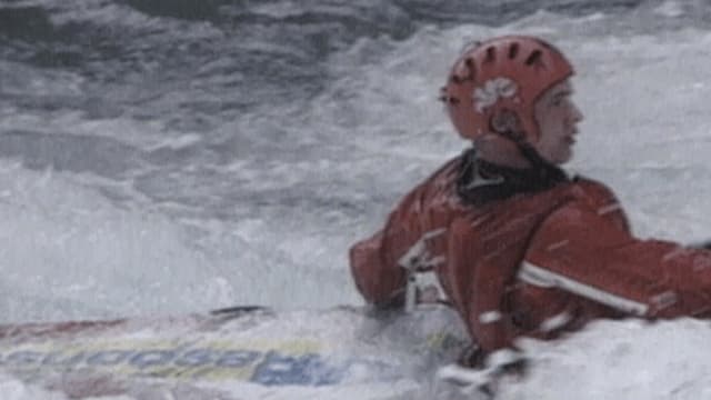 S01:E23 - Pioneer  Kayaker; Fire and Rescue;Stadium Off- Road Racing