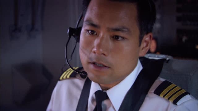 S03:E06 - Bomb on Board