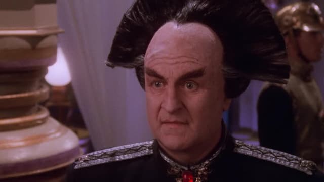 Watch Babylon 5 S04:E01 - The Hour of the Wolf - Free TV Shows | Tubi