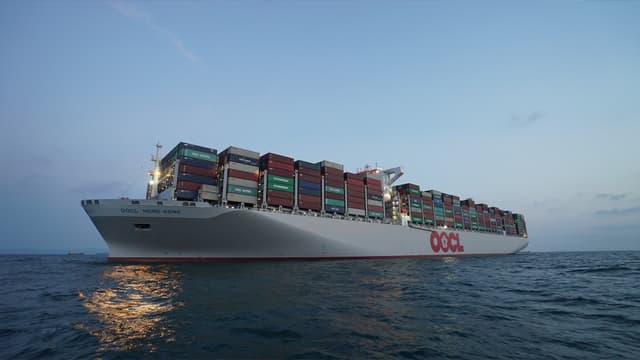 S01:E06 - Biggest Containership
