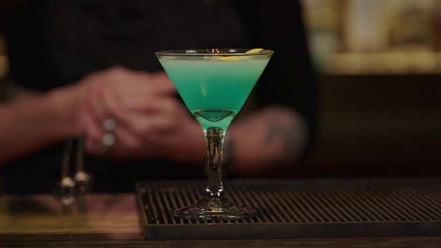 S01:E15 - Disco Cocktail
