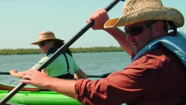 S01:E07 - How to Do Kayaking and Snook Fishing