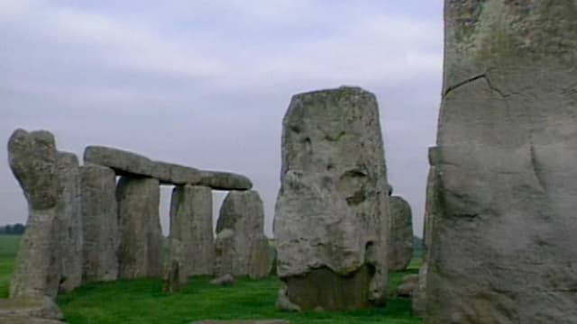 S01:E03 - Stonehenge Rediscovered