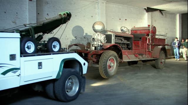 S01:E02 - The Ahrens-Fox Fire Engine: A Kansas City Treasure