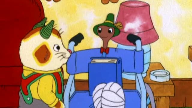 Watch The Busy World of Richard Scarry S02:E25 - Lowly Breaks a Leg ...