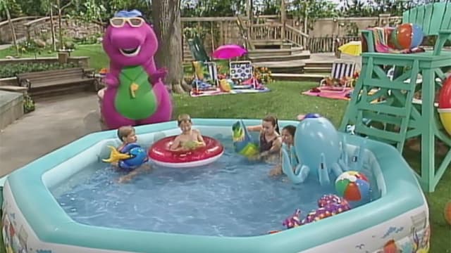 Watch Barney & Friends S07:E719 - Splish! Splash! - Free TV Shows | Tubi