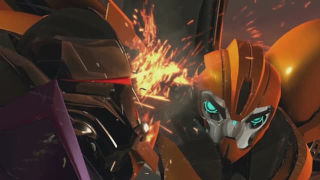  Transformers Prime: Ultimate Bumblebee : Cullen, Peter, Welker,  Frank, Combs, Jeffrey, Richardson, Kevin Michael, Gunadi, Tania: Movies & TV