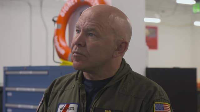 S01:E04 - Coast Guard
