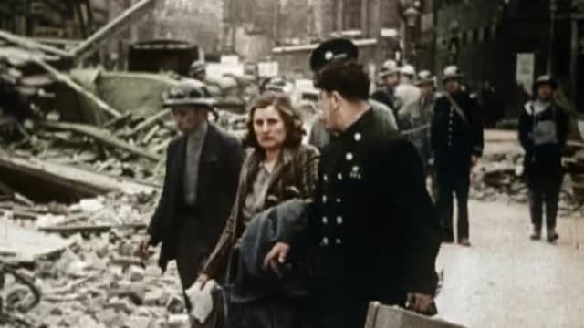 S01:E04 - The Bombing of England (Fall 1940)