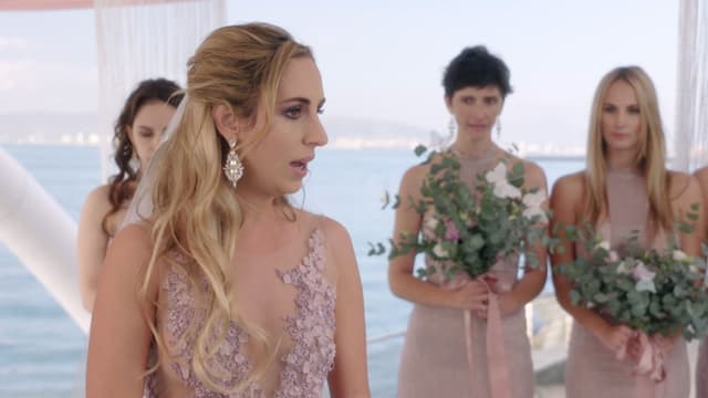 S01:E08 - The Wedding
