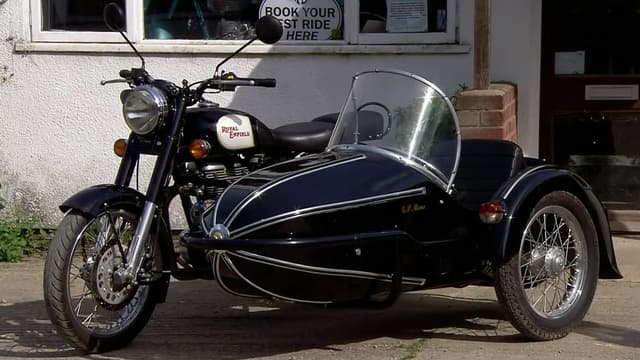 S15:E10 - Motorcycle Sidecars