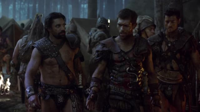 Watch Spartacus S04:E08 - Separate Paths - Free TV Shows | Tubi