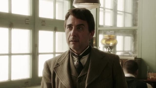 S01:E02 - Edison vs. Tesla