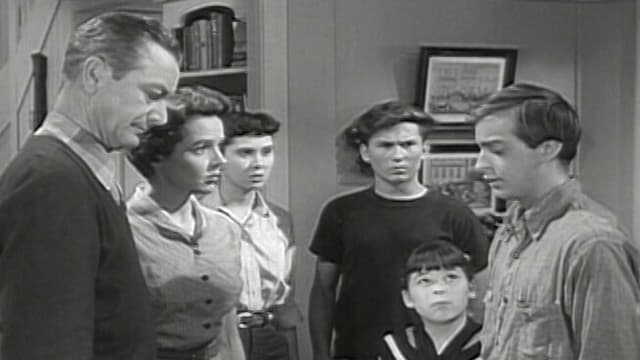 Watch Father Knows Best S02:E26 - The Persistent Guest ...